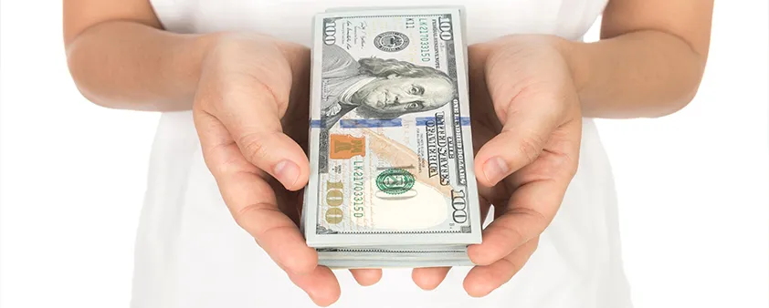 Khi vay tiền trả góp tại OnCredit khách hàng sẽ được nhân viên tư vấn nhiệt tình